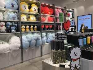 BT21 店内　2